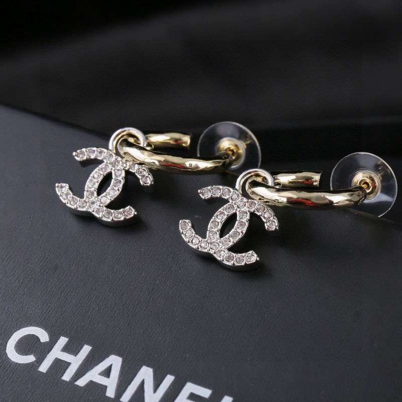 Chanel Earring 05yxs540